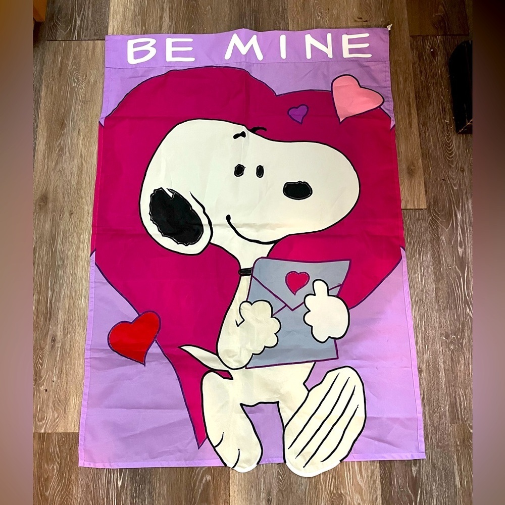 Vintage Peanuts SNOOPY Valentines Day HUGE Garden Yard Outdoor Flag 28 x 40